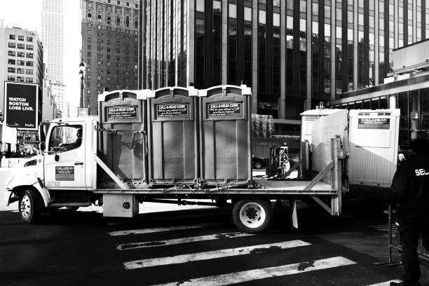 Best Porta potty rental near me  in Eagle Crest, OR